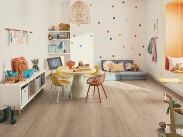 Flaxen Ash